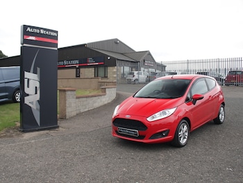 Used Ford Fiesta 2017 for sale - 79341877: Photo