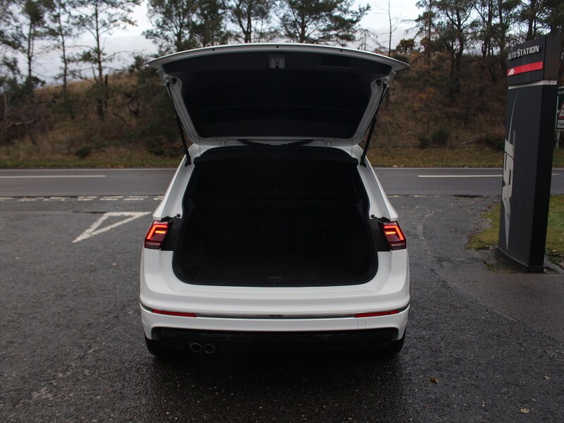 Used Volkswagen Tiguan 2018 for sale - 77802842: Photo 24