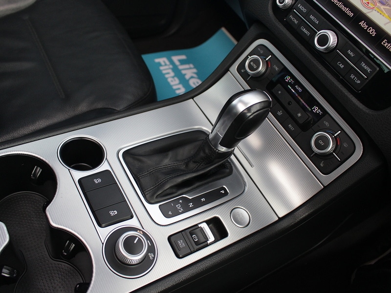 Used Volkswagen Touareg for sale - 77746210: Photo 43