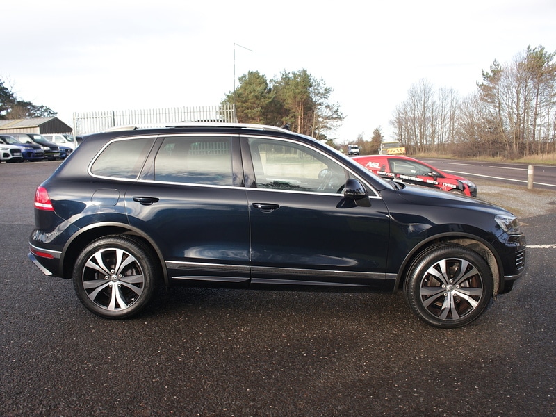 Used Volkswagen Touareg for sale - 77746210: Photo 6