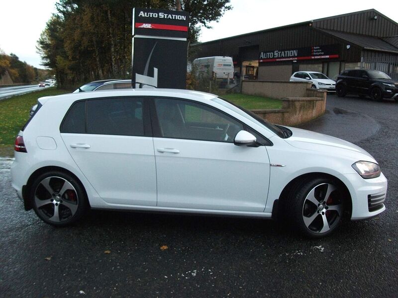 Used Volkswagen Golf 2017 for sale - 77802811: Photo 25