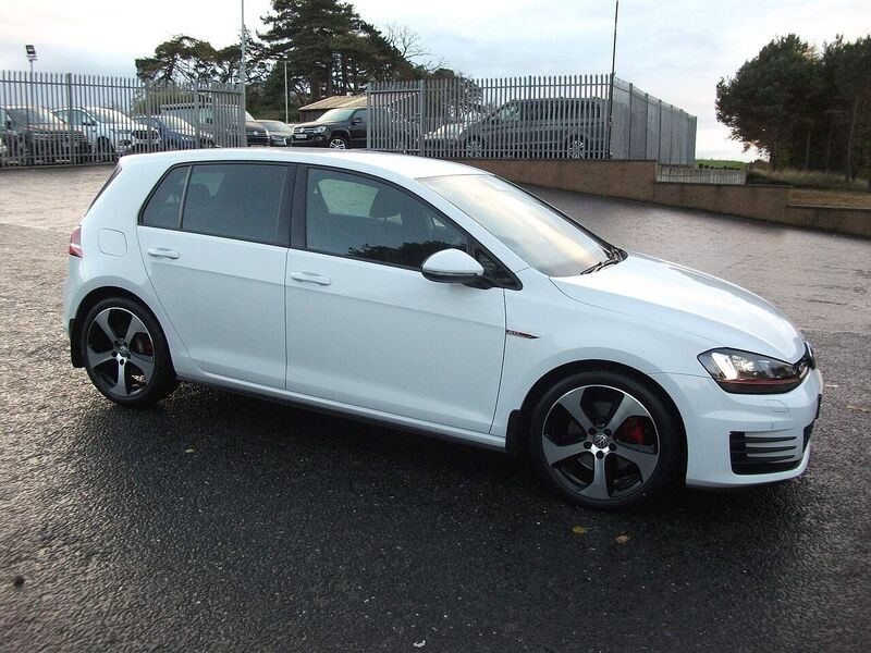 Used Volkswagen Golf 2017 for sale - 77802811: Photo 8