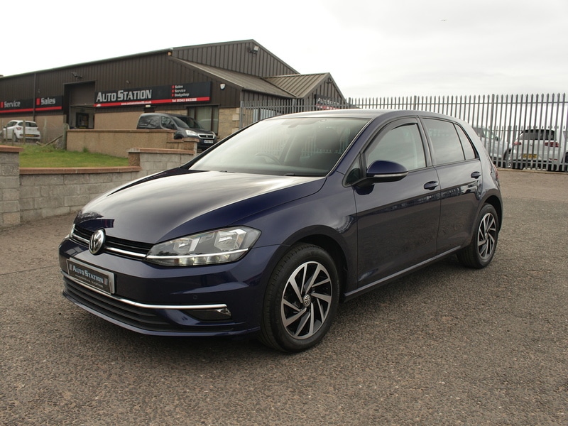 Used Volkswagen Golf 2019 for sale - 77984907: Photo 20