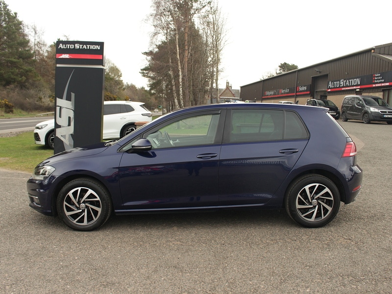 Used Volkswagen Golf 2019 for sale - 77984907: Photo 21