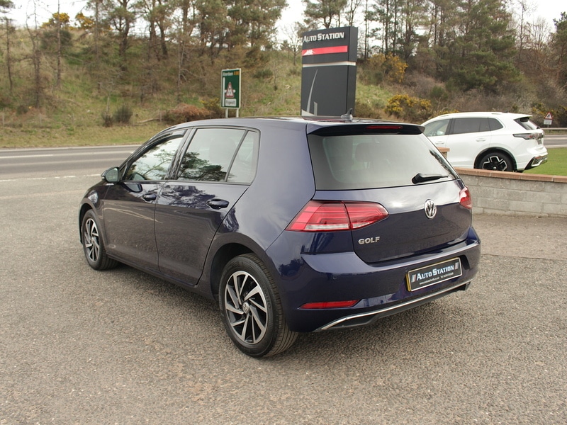 Used Volkswagen Golf 2019 for sale - 77984907: Photo 23