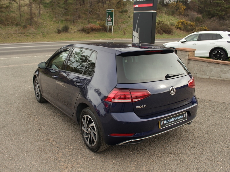 Used Volkswagen Golf 2019 for sale - 77984907: Photo 25