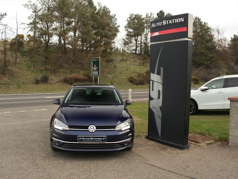 Used Volkswagen Golf 2019 for sale - 77984907: Photo 3