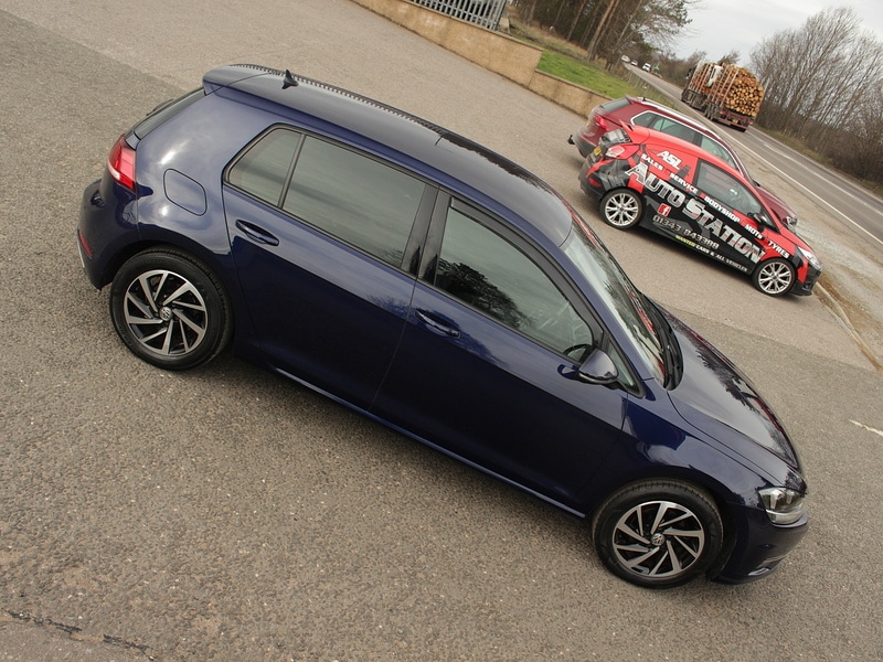 Used Volkswagen Golf 2019 for sale - 77984907: Photo 7