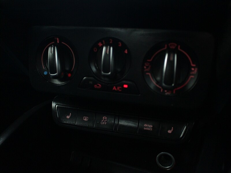 Used Audi A1 for sale - 77746195: Photo 40