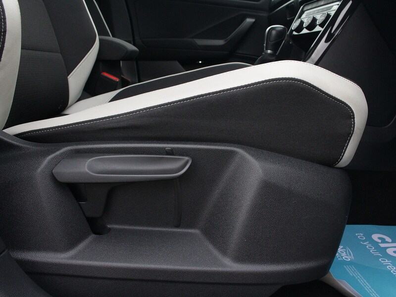 Used Volkswagen T-Roc 2018 for sale - 77802801: Photo 36