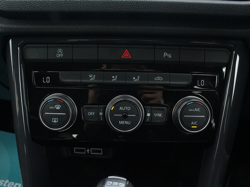 Used Volkswagen T-Roc 2018 for sale - 77802801: Photo 44