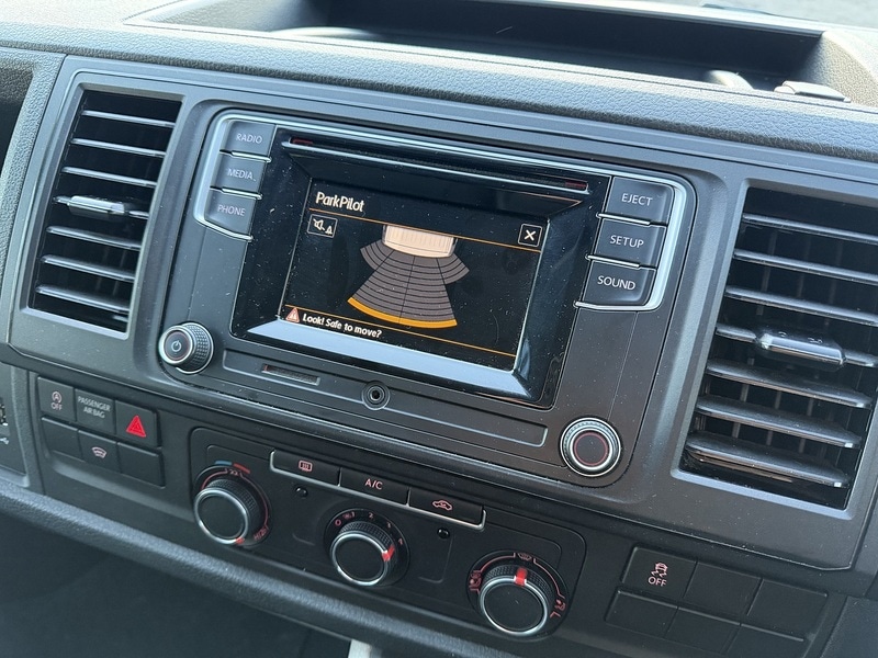 Used Volkswagen Transporter 2019 for sale - 77802845: Photo 18