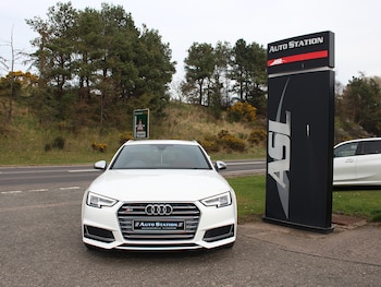 Used Audi A4 2018 for sale - 79433875: Photo