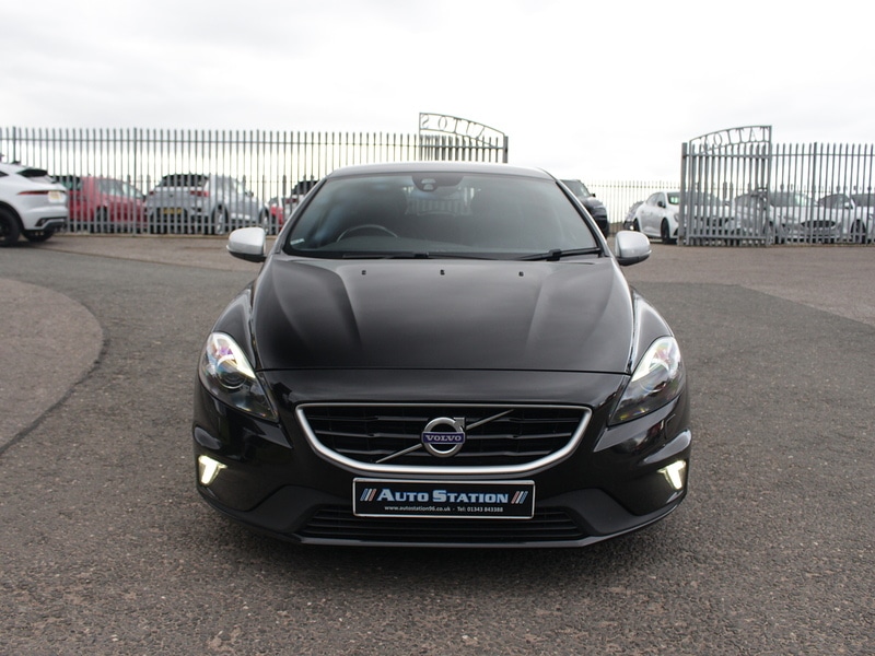 Used Volvo V40 2015 for sale - 77803215: Photo 15