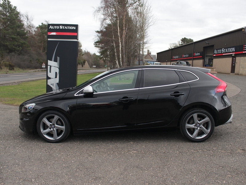 Used Volvo V40 2015 for sale - 77803215: Photo 21
