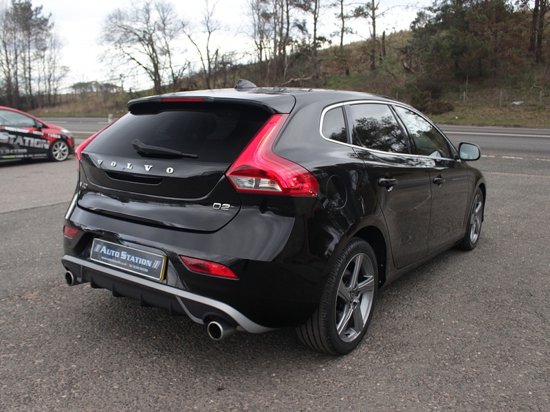 Used Volvo V40 2015 for sale - 77803215: Photo 30