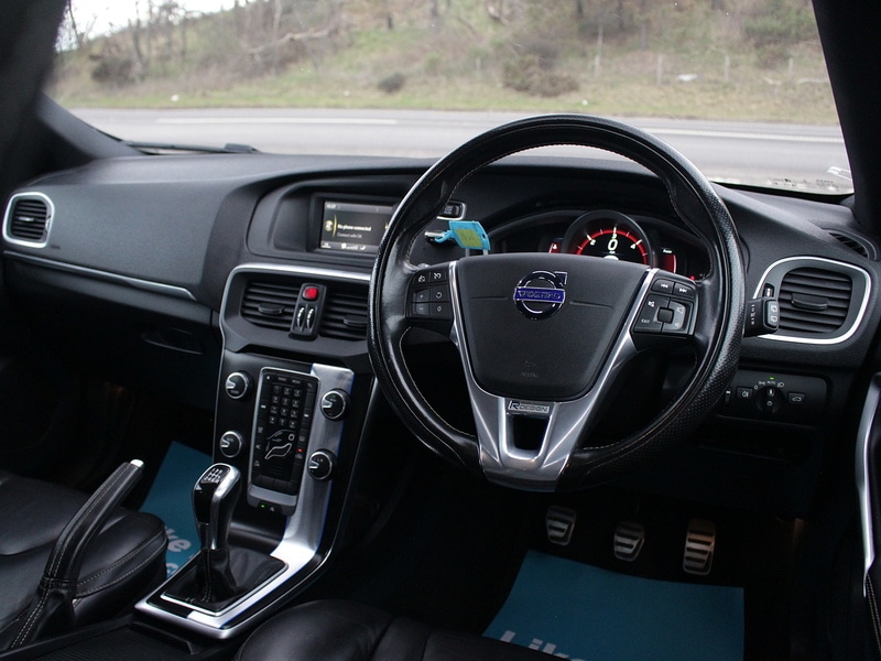 Used Volvo V40 2015 for sale - 77803215: Photo 32