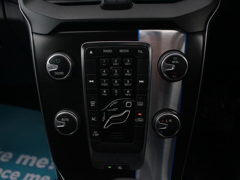 Used Volvo V40 2015 for sale - 77803215: Photo 36