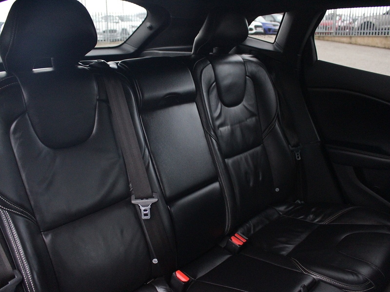 Used Volvo V40 2015 for sale - 77803215: Photo 41