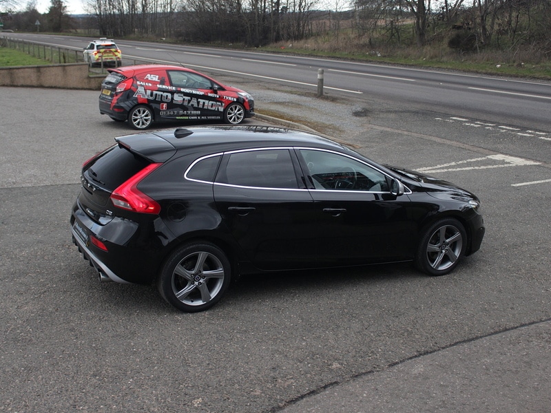 Used Volvo V40 2015 for sale - 77803215: Photo 7