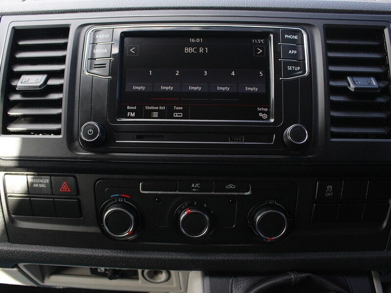 Used Volkswagen Transporter 2019 for sale - 78201282: Photo 37