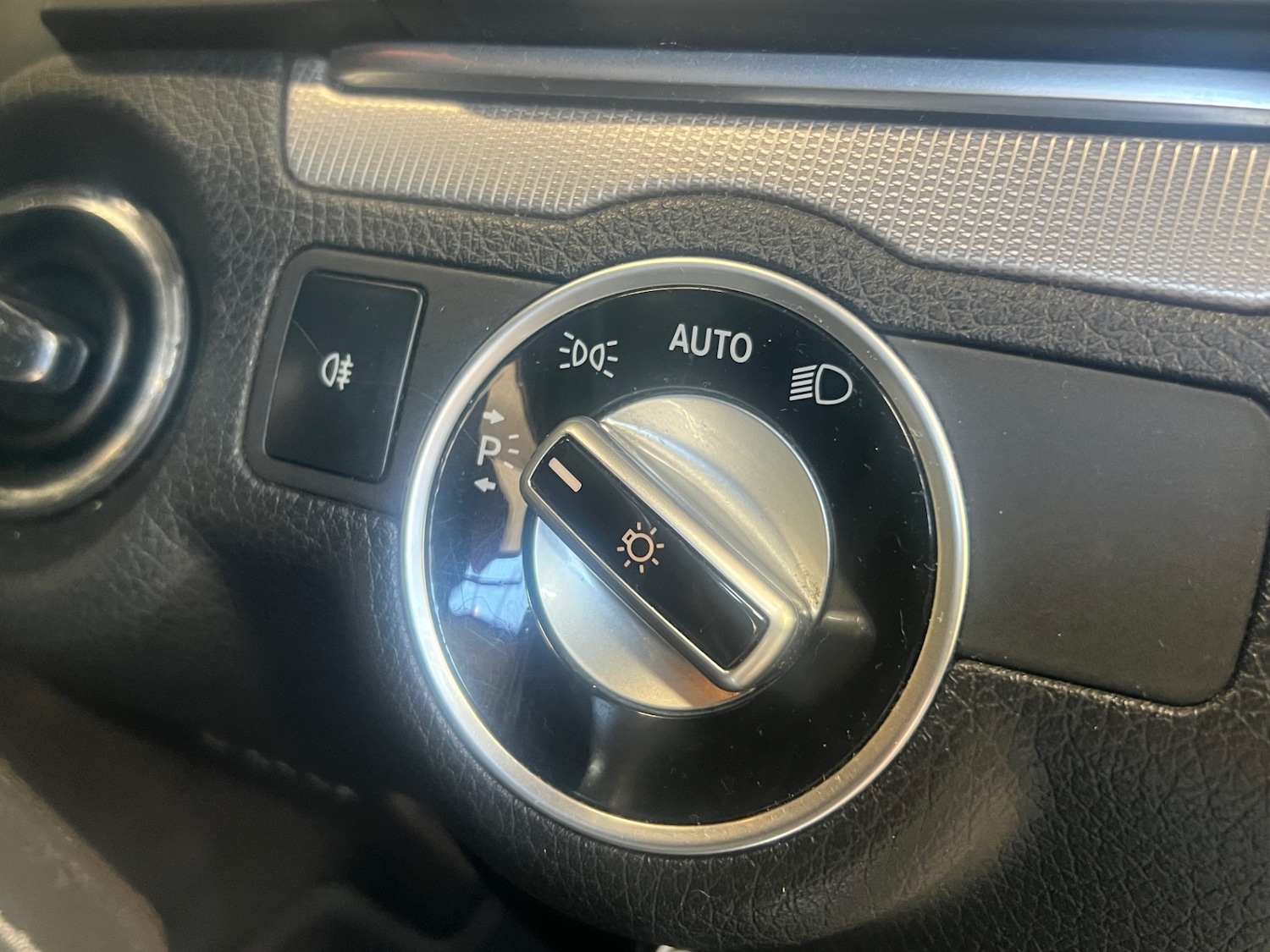 Used Mercedes-Benz E Class 2013 for sale - 77069187: Photo 25