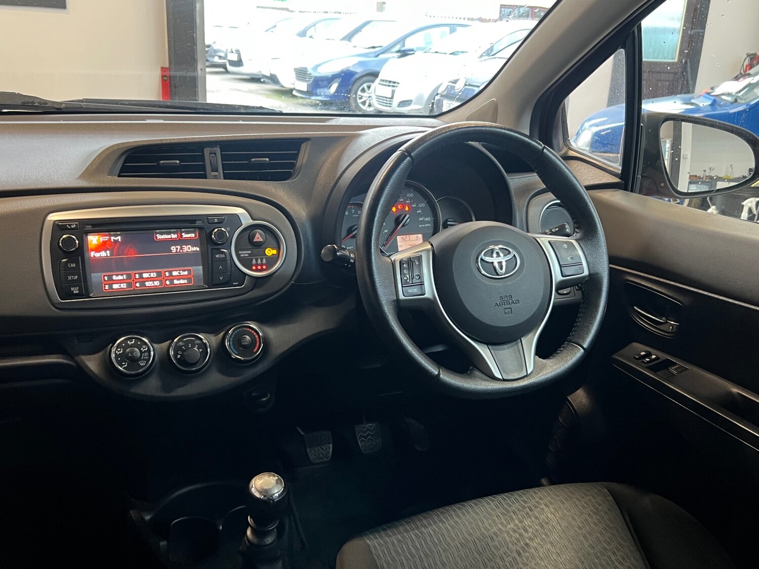 Used Toyota Yaris 2011 for sale - 78011004: Photo 14