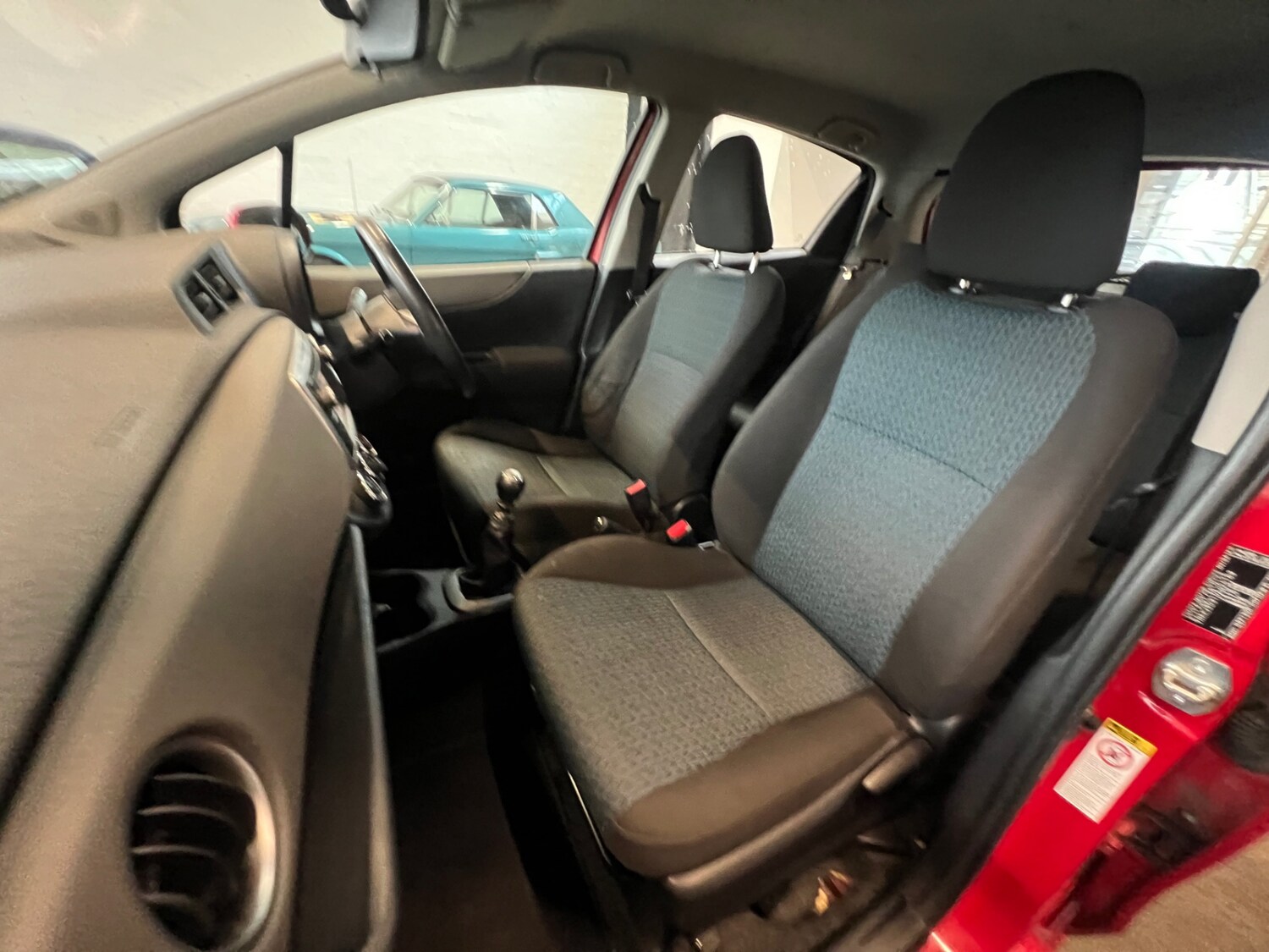 Used Toyota Yaris 2011 for sale - 78011004: Photo 16