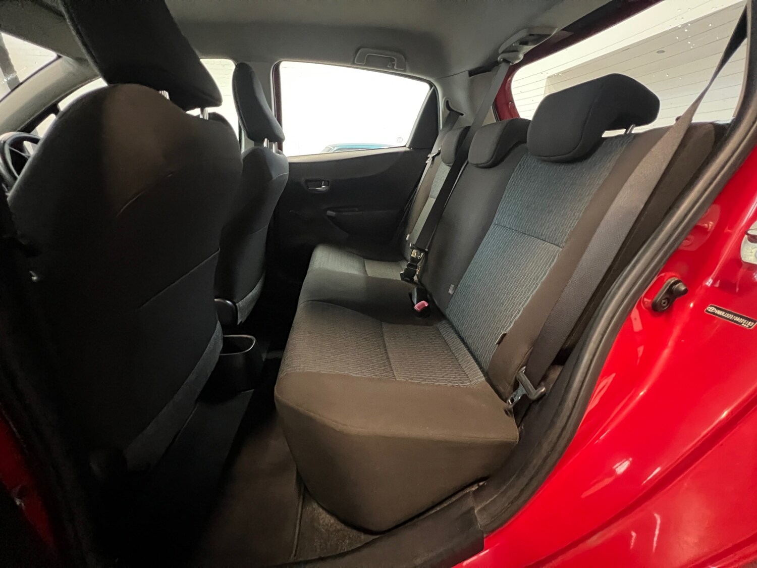 Used Toyota Yaris 2011 for sale - 78011004: Photo 17