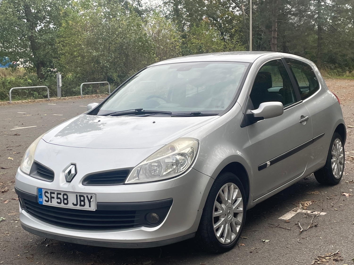Used Renault Clio 2008 for sale - 76181830: Photo 3