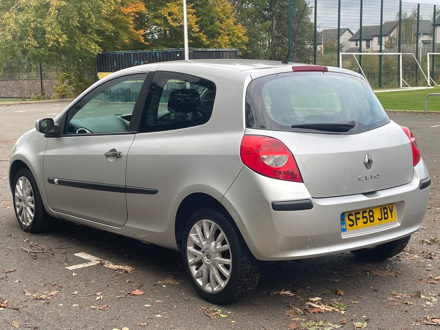 Used Renault Clio 2008 for sale - 76181830: Photo 5