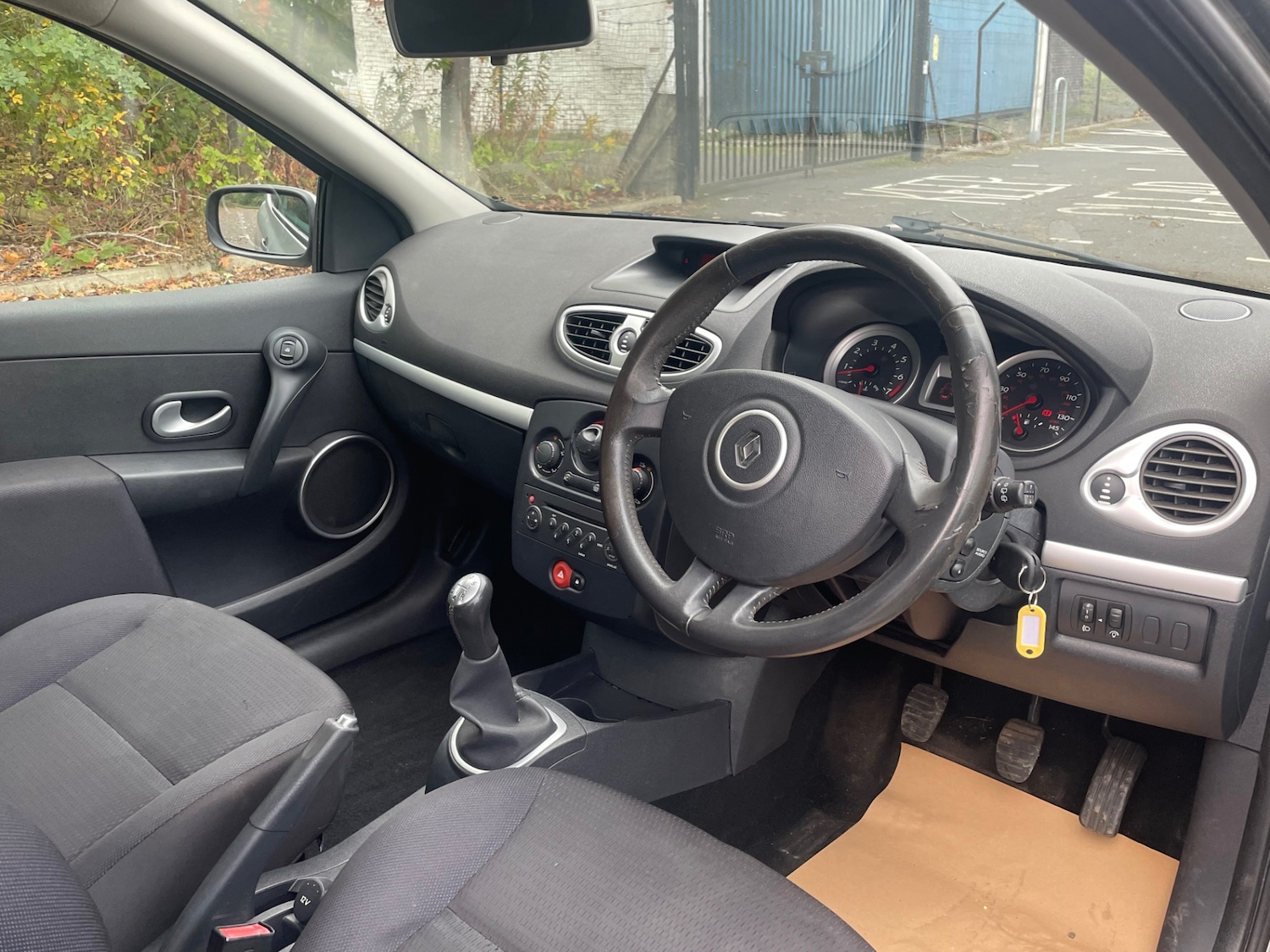 Used Renault Clio 2008 for sale - 76181830: Photo 9