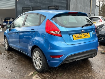 Used Ford Fiesta 2012 for sale - 77715798: Photo