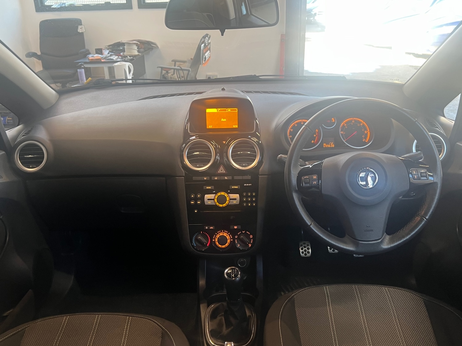 Used Vauxhall Corsa 2014 for sale - 77639838: Photo 13