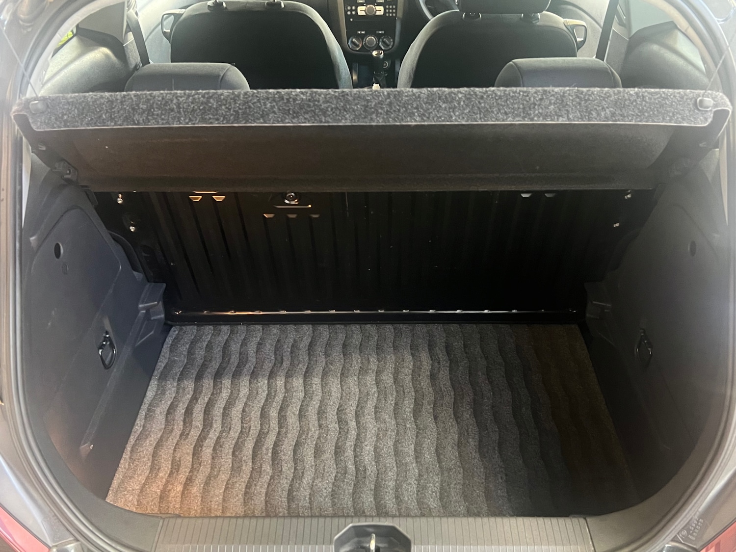 Used Vauxhall Corsa 2014 for sale - 77639838: Photo 18