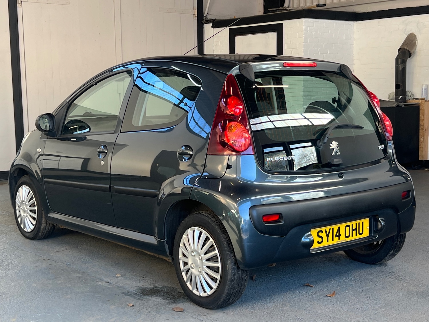 Used Peugeot 107 2014 for sale - 76611463: Photo 5