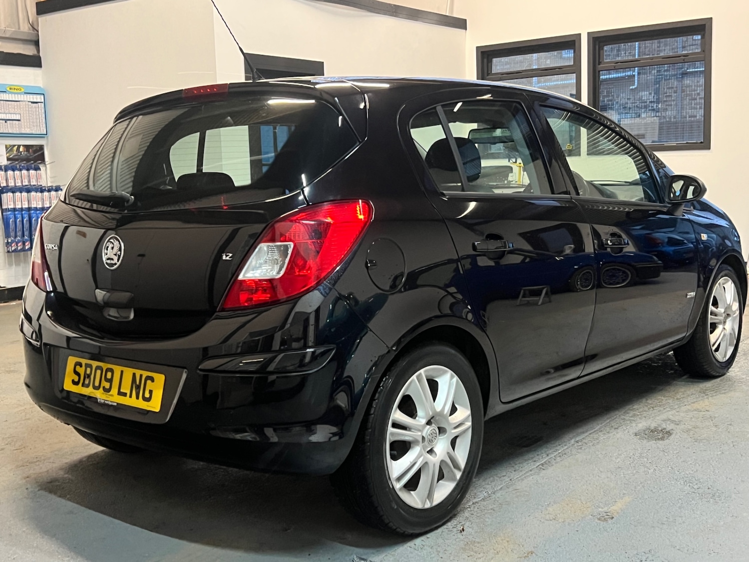 Used Vauxhall Corsa 2009 for sale - 76853886: Photo 7