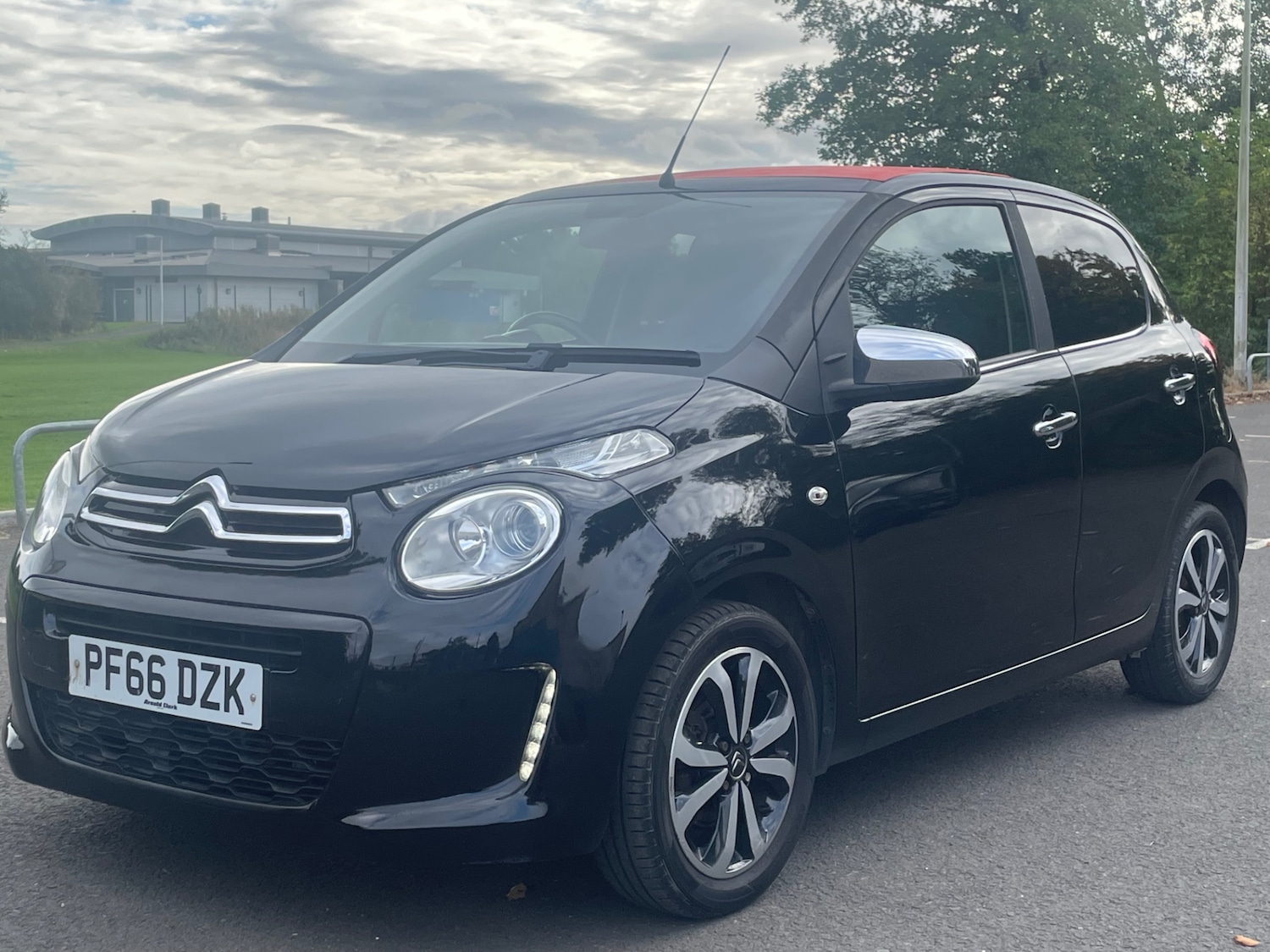 Used Citroen C1 2016 for sale - 76120399: Photo 3