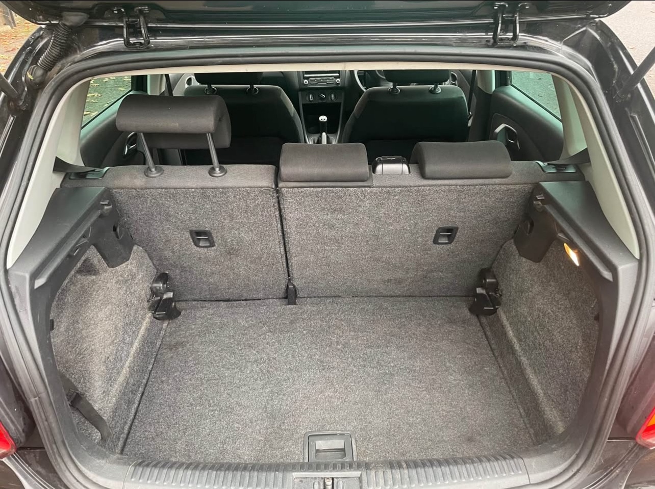 Used Volkswagen Polo 2012 for sale - 76637222: Photo 18