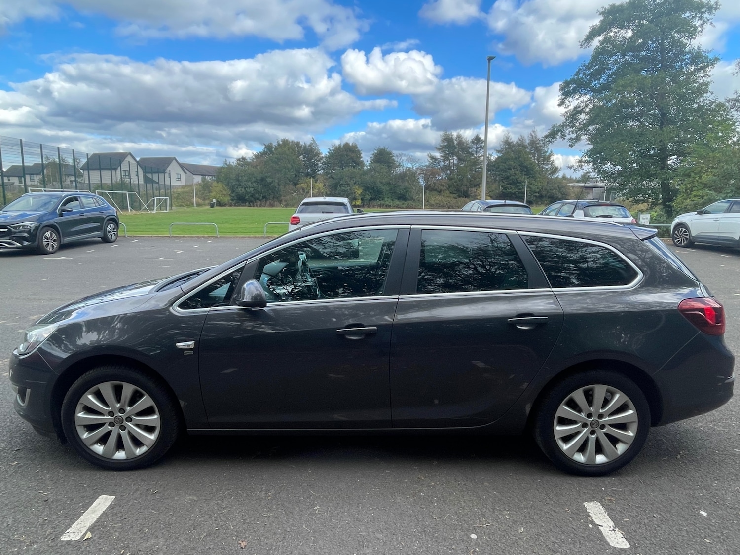 Used Vauxhall Astra 2014 for sale - 76087702: Photo 4