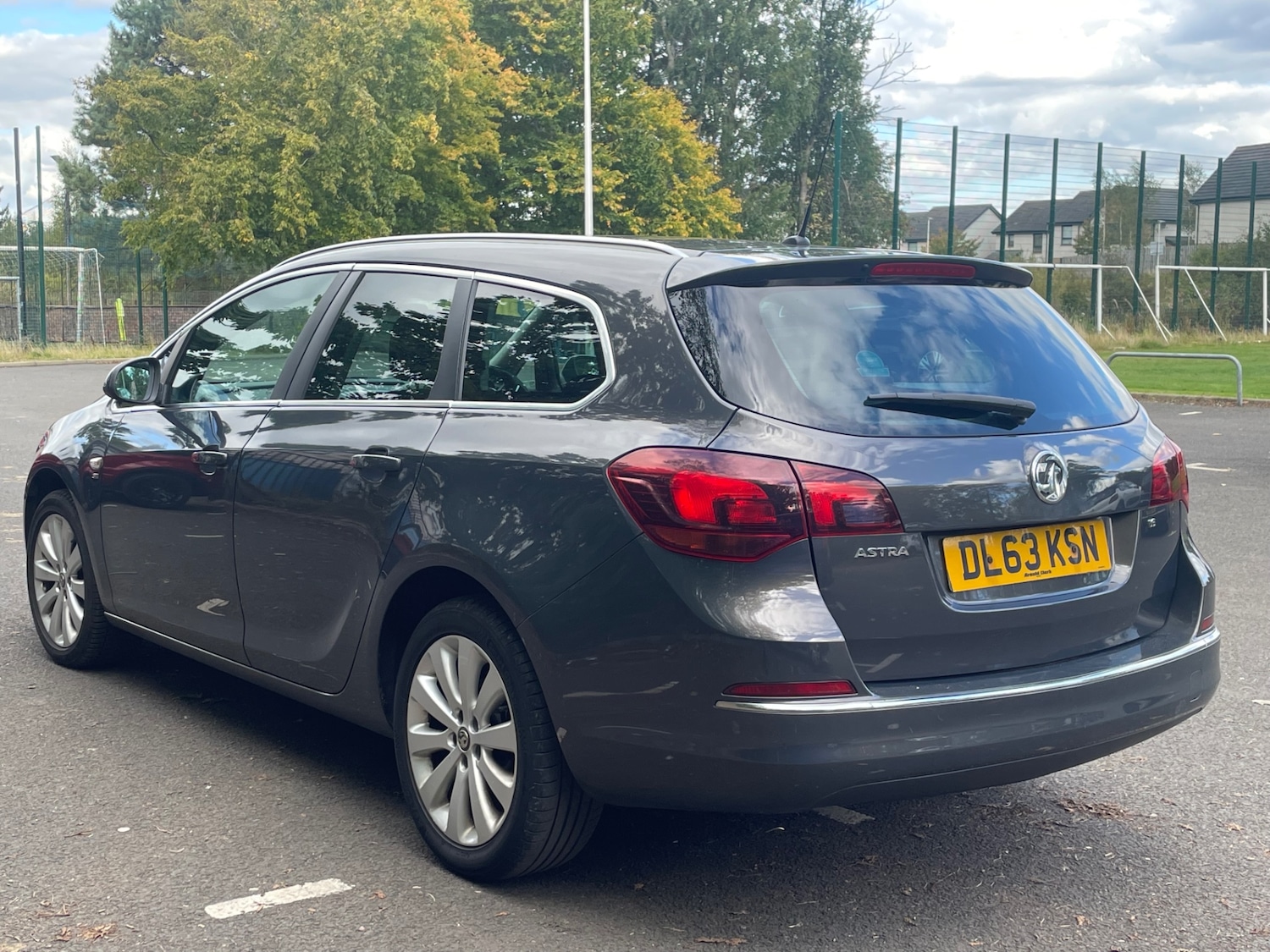 Used Vauxhall Astra 2014 for sale - 76087702: Photo 5