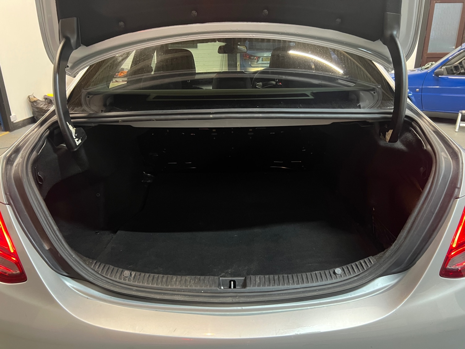 Used Mercedes-Benz C Class 2017 for sale - 77028269: Photo 17