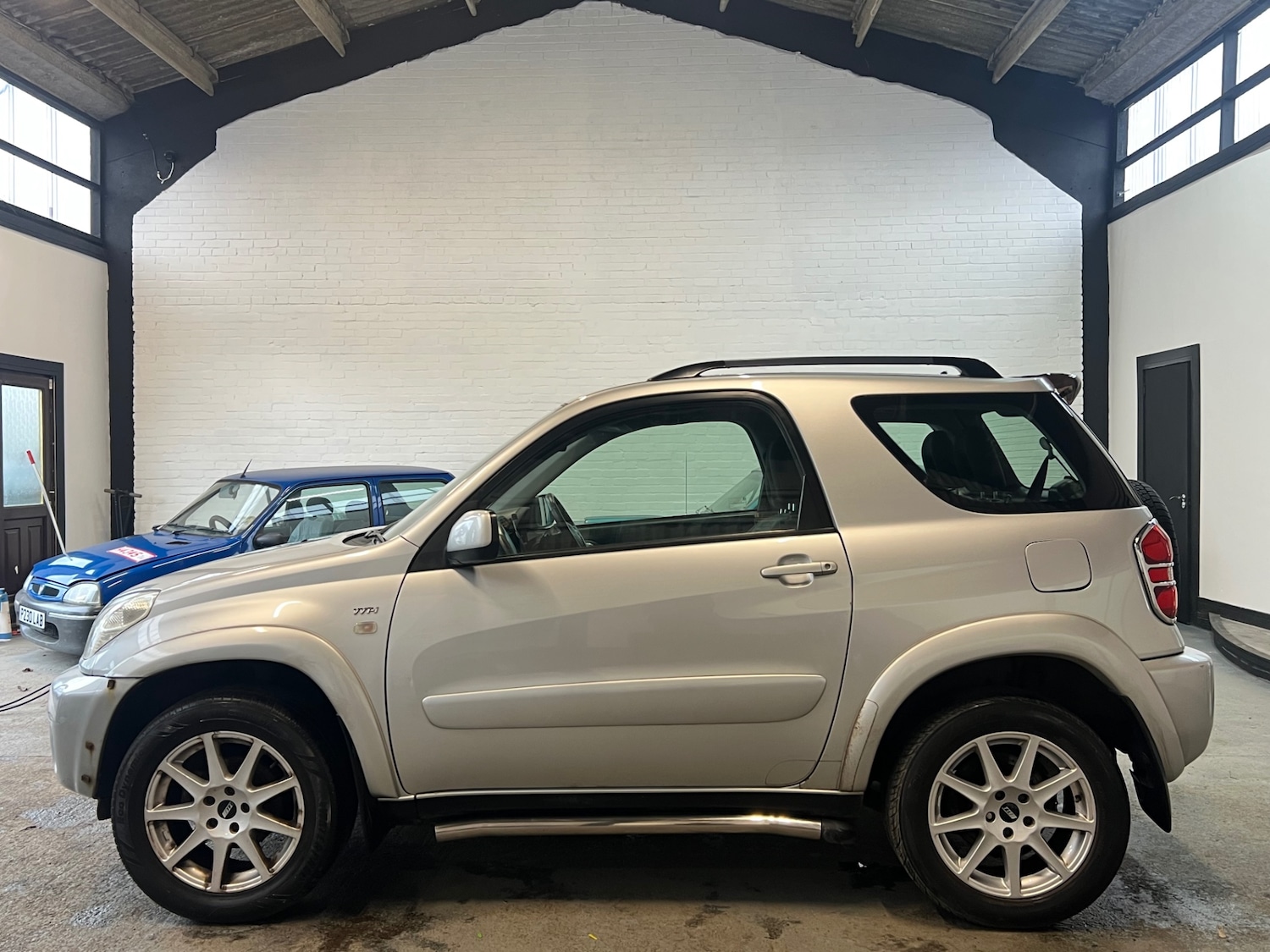 Used Toyota RAV4 2004 for sale - 77466036: Photo 4