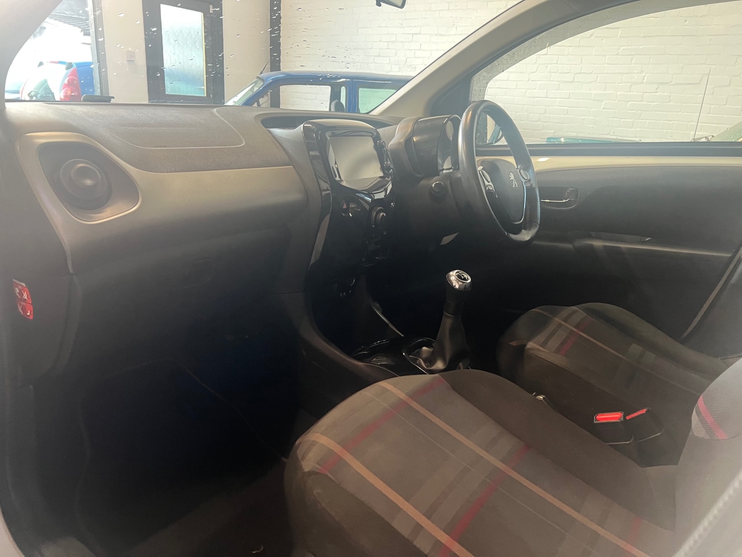 Used Peugeot 108 2014 for sale - 77028258: Photo 16