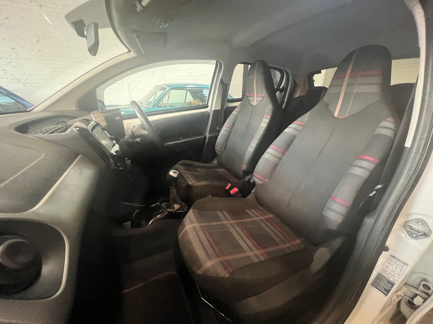 Used Peugeot 108 2014 for sale - 77028258: Photo 17