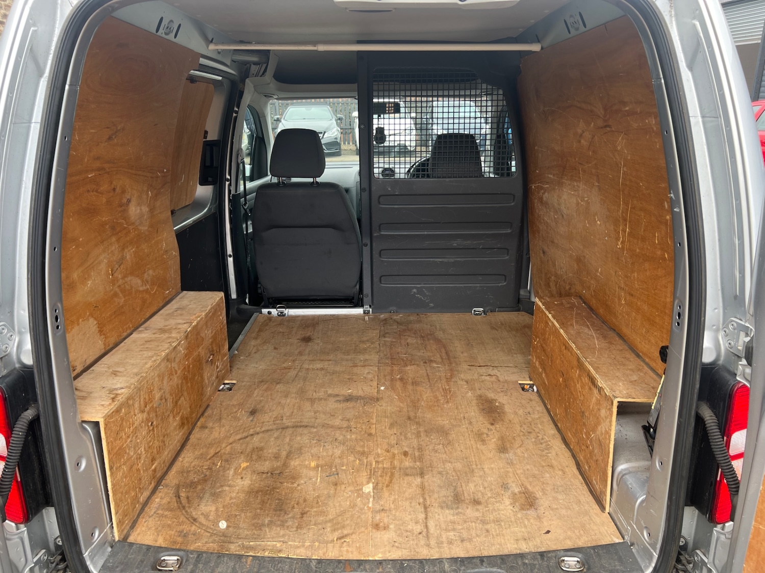 Used Volkswagen Caddy 2014 for sale - 77822641: Photo 4