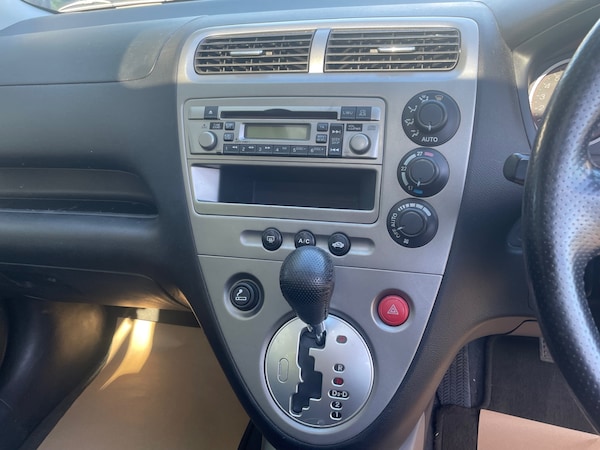 Used Honda Civic 2005 for sale - 76075239: Photo 11