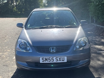 Used Honda Civic 2005 for sale - 76075239: Photo 2
