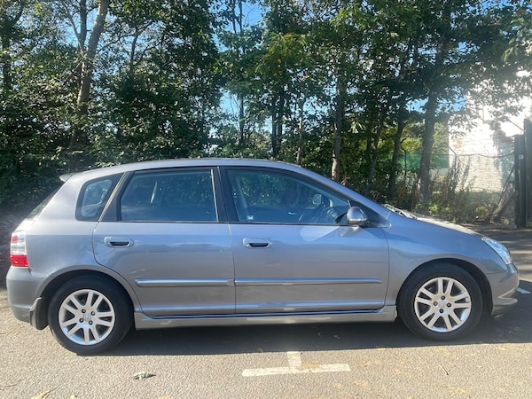 Used Honda Civic 2005 for sale - 76075239: Photo 8