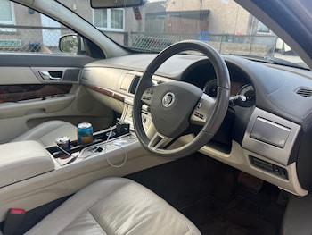 Used Jaguar XF 2011 for sale - 78161692: Photo